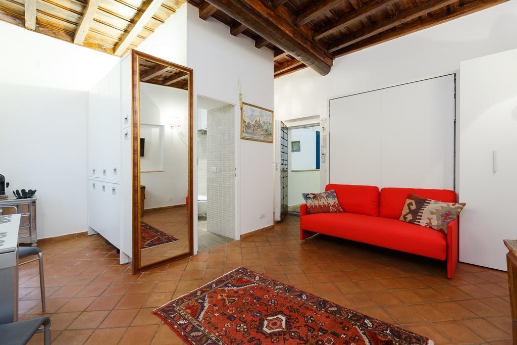 Navona, Old Rome Lodge Ruang foto